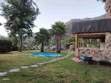 Parcela con 2 casas en Arriendo en Pintué, Paine.