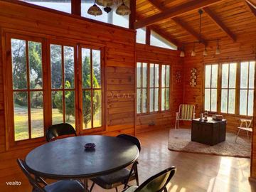 Parcela con 2 casas en Arriendo en Pintué, Paine.