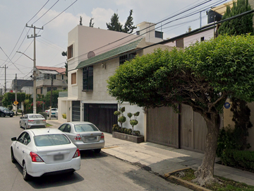Casa en venta en la Gustavo A. Madero. Gran oportunidad!!