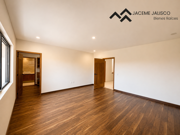 Casa NUEVA en Venta Coto Novaterra - ZONA VALLE REAL
