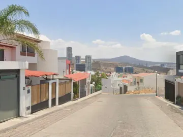 Casa en venta en Av. Senda Mágica No. 73, Milenio III Santiago de Querétaro, Querétaro