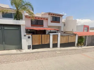 Casa en venta en Av. Senda Mágica No. 73, Milenio III Santiago de Querétaro, Querétaro
