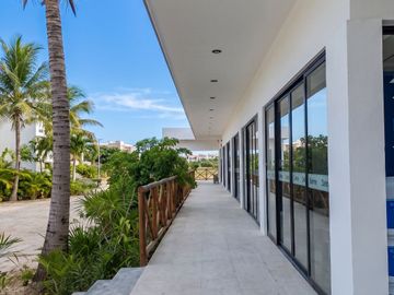 Departamentos y  plaza comercia En Venta/Renta Cerca De La Playa – Chelem, Progreso