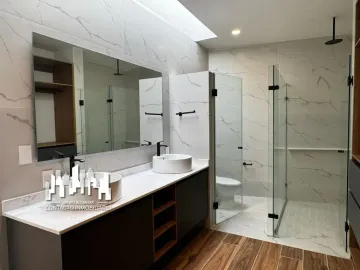 CASA EN VENTA EN VALLE IMPERIAL COTO ALMENDRO/ 4 REC