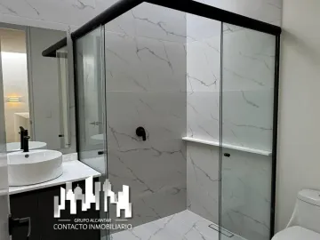 CASA EN VENTA EN VALLE IMPERIAL COTO ALMENDRO/ 4 REC