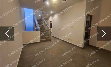 SE VENDE CASA DE  3 NIVELES 4 RECÁMARAS, ALBERCA PRIVADA. UBICADA EN RESIDENCIAL AQUA BY  CUMBRES CANCÚN. AMENIDADES, 2 CASAS CLUB, SEGURIDAD 24 HORAS.