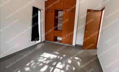 SE VENDE CASA DE  3 NIVELES 4 RECÁMARAS, ALBERCA PRIVADA. UBICADA EN RESIDENCIAL AQUA BY  CUMBRES CANCÚN. AMENIDADES, 2 CASAS CLUB, SEGURIDAD 24 HORAS.