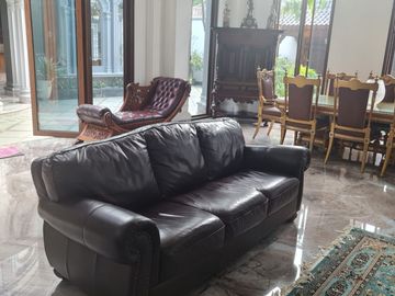 DIJUAL CEPAT RUMAH VILLA MEWAH DI LINGKUNGAN ELIT BUKIT SENTUL BOGOR