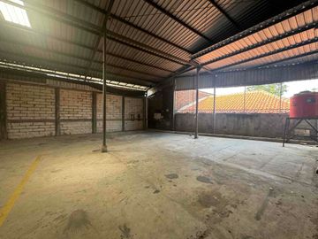 DISEWAKAN GUDANG DI SEMARANG BARAT