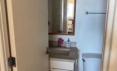 NICE FULLY FURNISHED 1 BEDROOM LOFT UNIT IN ONE ROCKWELL MAKATI