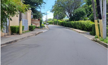 Residential Property for Sale in Mariposa St, Quezon City