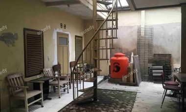 rumah strategis di sayap riau martadinata bandung kota