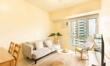 NICE FULLY FURNISHED 2 BEDROOM UNIT IN THE MONTANE BGC TAGUIG CITY