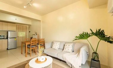 NICE FULLY FURNISHED 2 BEDROOM UNIT IN THE MONTANE BGC TAGUIG CITY