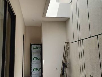 HOT ITEM! Mulyosari Rumah Baru Dua Lantai, Kamar Tidur 4+1