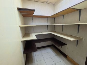 Office Space for Rent in Prime Binondo Manila, State Center, Juan Luna 38sqm