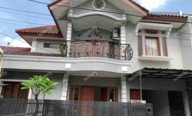 rumah terawat luas 159 di komplek margahayu raya bandung
