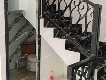 Dijual Rumah 2.5 Lantai Nyaman Dan Siap Huni Di Duren Sawit Jakarta Timur