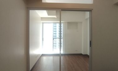 For Rent 1 Bedroom Unfurnished in Prisma Residences, Pasig Blvd. Bagong Ilog Pasig City.