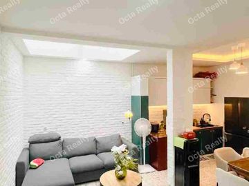 DiJual Rumah 2 Lantai Nyaman Dan Siap Huni Di Bintaro Tangerang Selatan