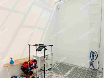 DiJual Rumah 2 Lantai Nyaman Dan Siap Huni Di Bintaro Tangerang Selatan
