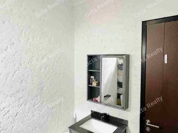 DiJual Rumah 2 Lantai Nyaman Dan Siap Huni Di Bintaro Tangerang Selatan
