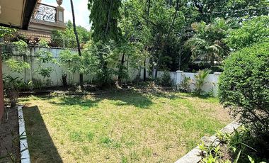 FOR LEASE/RENT | 880sqm 5BR Bungalow House in Dasma Village Makati near Forbes Park