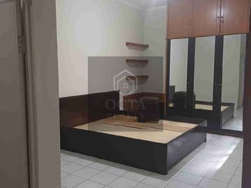 DiJual Rumah 2 Lantai Siap Huni Dan Strategis Di Pondok Bambu Jakarta Timur