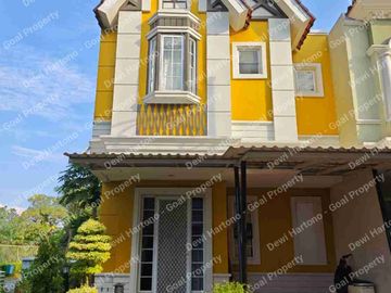 Dijual Rumah Hoek Siap Huni di Malibu Village Gading Serpong