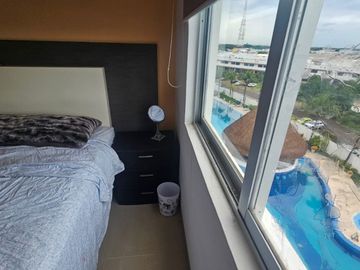 Departamento frente a la Alberca en Venta