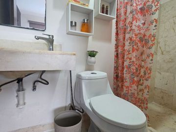 Departamento frente a la Alberca en Venta