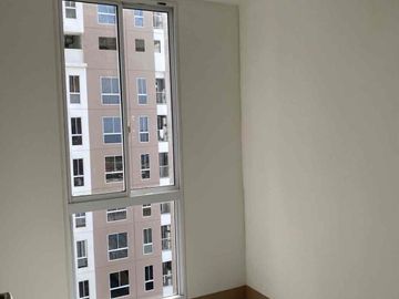 Dijual Apartemen Tokyo Riverside Pik2 2br kosongan 425jt termurah