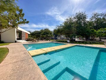 Condo Roble