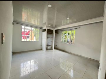 SE VENDE CASA DE DOS NIVELES EN FRAILES - DOSQUEBRADAS
