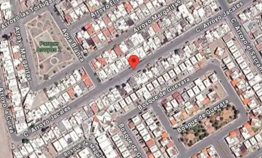 CASA EN VENTA EN BOSQUES DE SAN PEDRO CHIHUAHUA