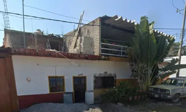 CASA EN VENTA EN CUAUHTEMOC COLIMA