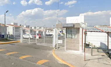 CASA EN VENTA EN EDUARDO LOARCA CASTILLA QUERETARO