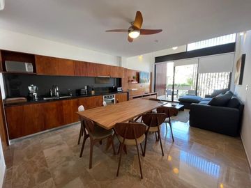 Penthouse De Lujo En Venta En Playa Del Carmen, Amueblado, Con Alberca Privada Y Doble Altura PH