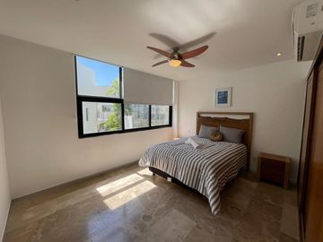 Penthouse De Lujo En Venta En Playa Del Carmen, Amueblado, Con Alberca Privada Y Doble Altura PH
