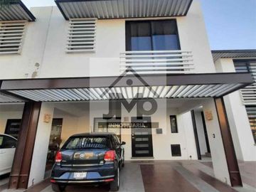 RENTO CASA AMUEBLADA EN AMBERES