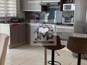 RENTO CASA AMUEBLADA EN AMBERES