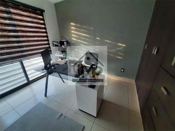 RENTO CASA AMUEBLADA EN AMBERES