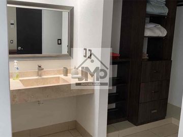 RENTO CASA AMUEBLADA EN AMBERES