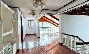 476 sqm For Sale: 2-Storey House in Alabang 400 Village, Muntinlupa City near Alabang Hills Village, San Jose Village, Alabang Town Center