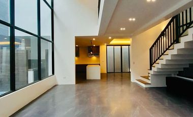 House and Lot For Sale in Greenwoods Executive Village Cainta Rizal - R1611