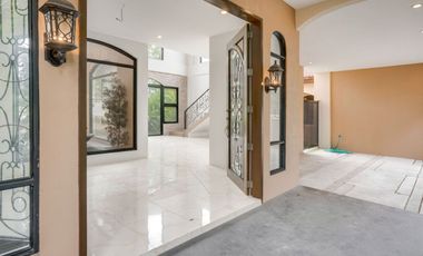 For Sale: Brand new Mediterranean Style House & Lot in Portofino Height Las Pinas City - P48M