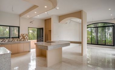 For Sale: Brand new Mediterranean Style House & Lot in Portofino Height Las Pinas City - P48M