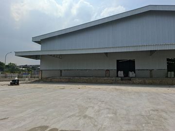 Gudang, 1 Lantai, Siap Huni Delta Silikon 3 Lippo Cikarang