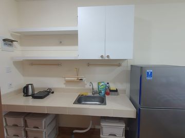 Apartement mengahdap aeon mall bsd, selangkah ke universitas prasetya mulya, cocok untuk anak kuliah