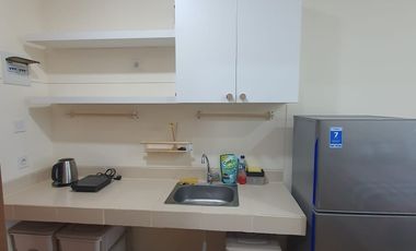 Apartement mengahdap aeon mall bsd, selangkah ke universitas prasetya mulya, cocok untuk anak kuliah